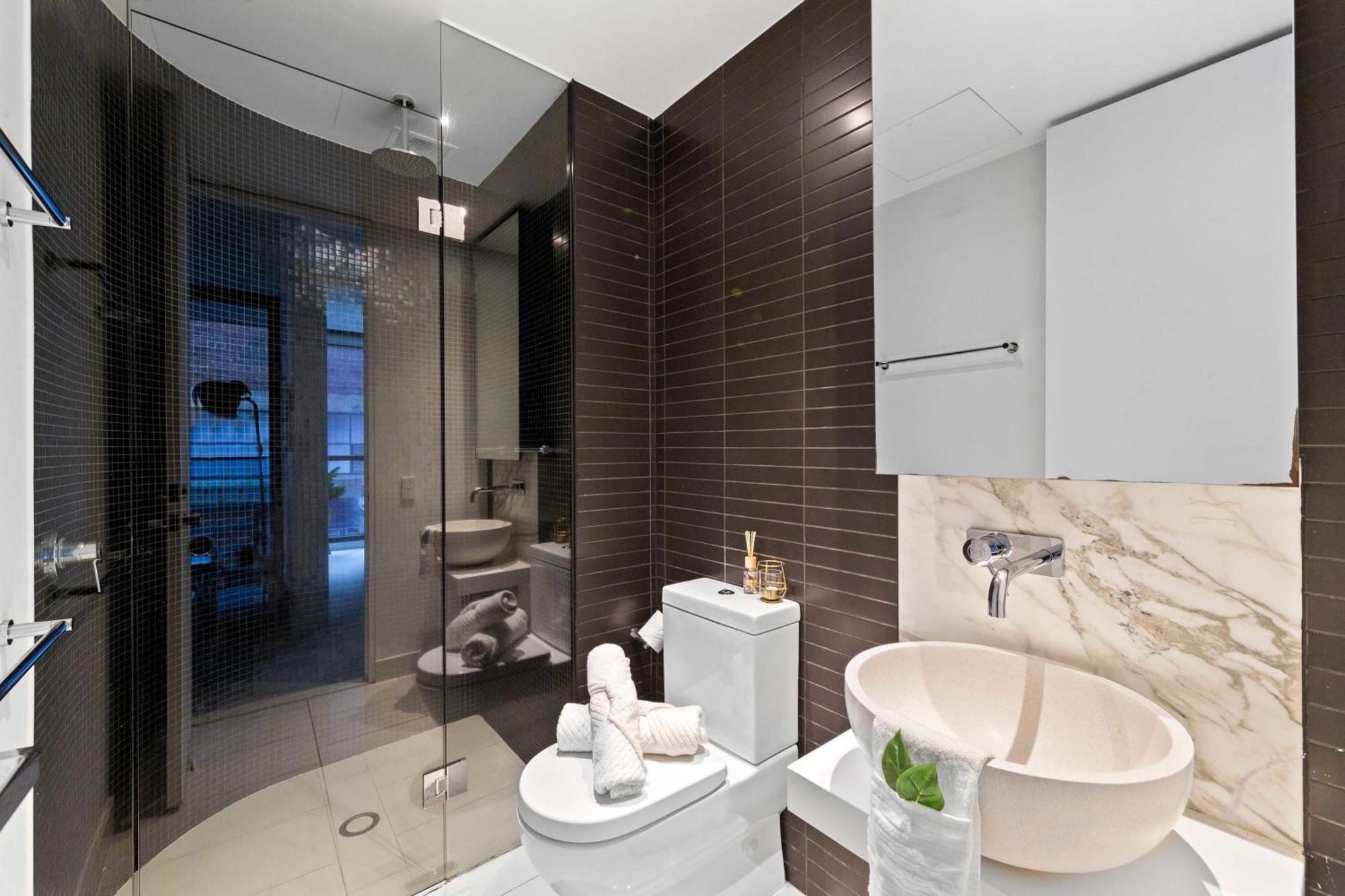 A Chic & Comfy 2Br Apt Near Federation Square 멜번 외부 사진