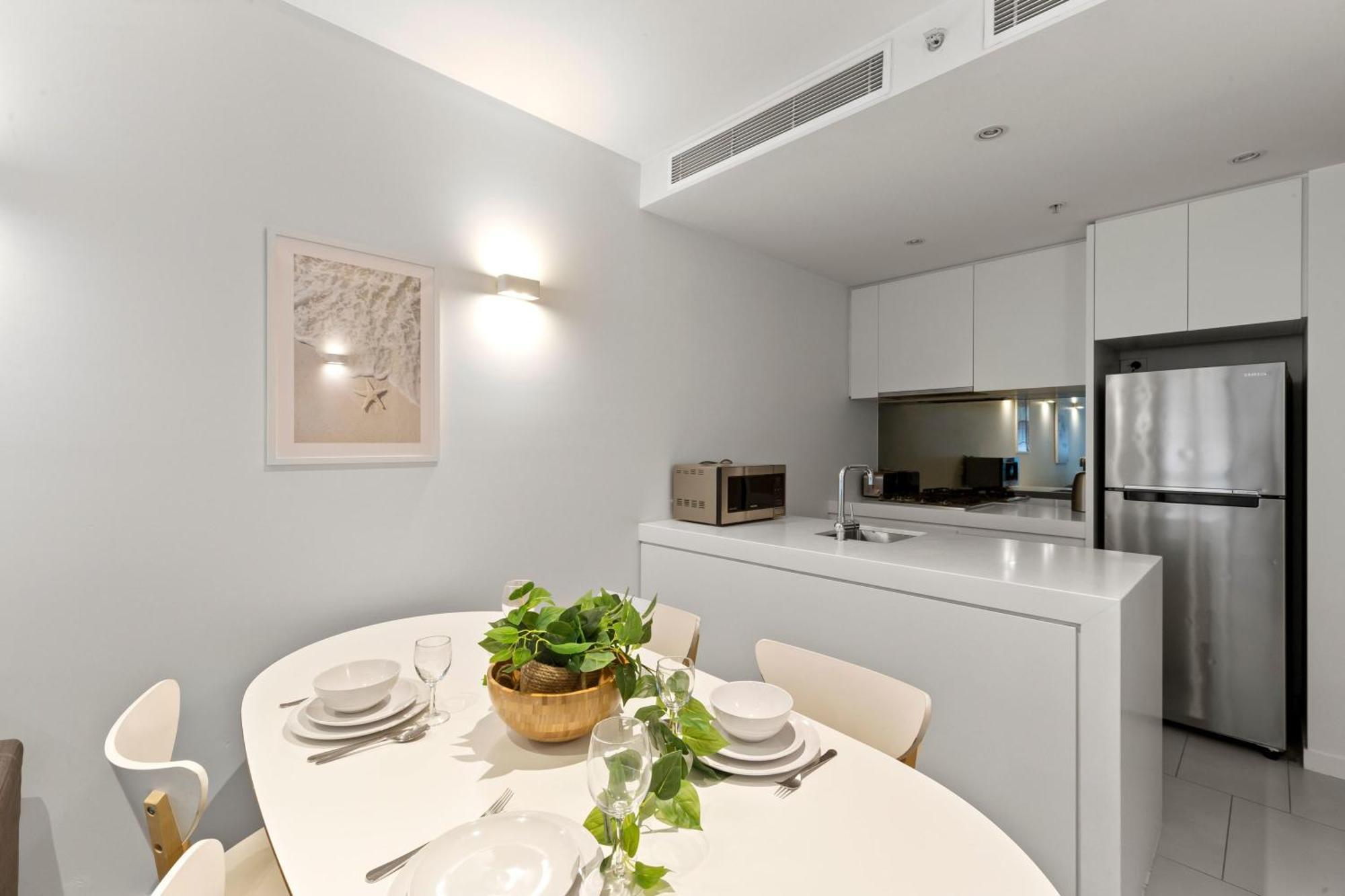 A Chic & Comfy 2Br Apt Near Federation Square 멜번 외부 사진